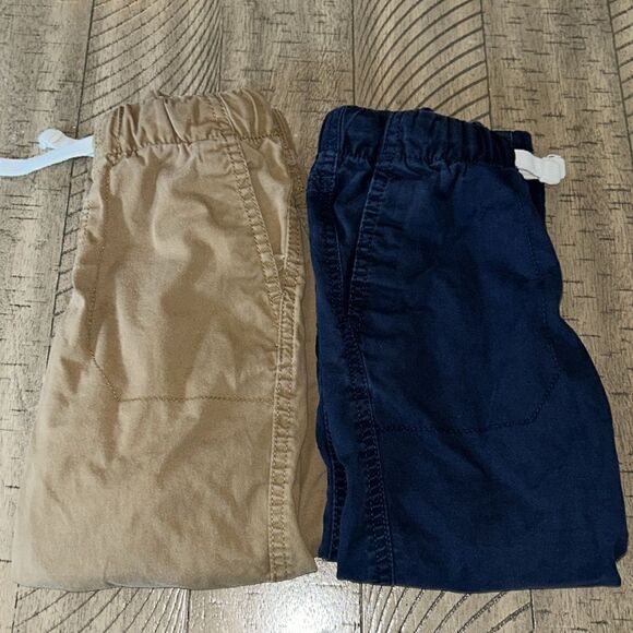 Back to School 🏫 2 Pair of Cotton Pants 👖 with 4 pockets each for gear ⚙️ - Picture 14 of 17